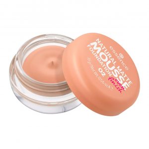 essence - Mousse makeup base Natural Matte Mousse - 02 16g
